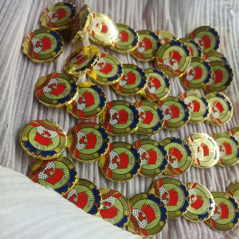 內(nèi)蒙古赤峰市政協(xié)會徽胸章徽章定制